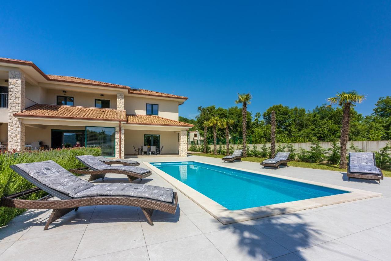 Podhum Villa Palma With Heated Private Pool מראה חיצוני תמונה